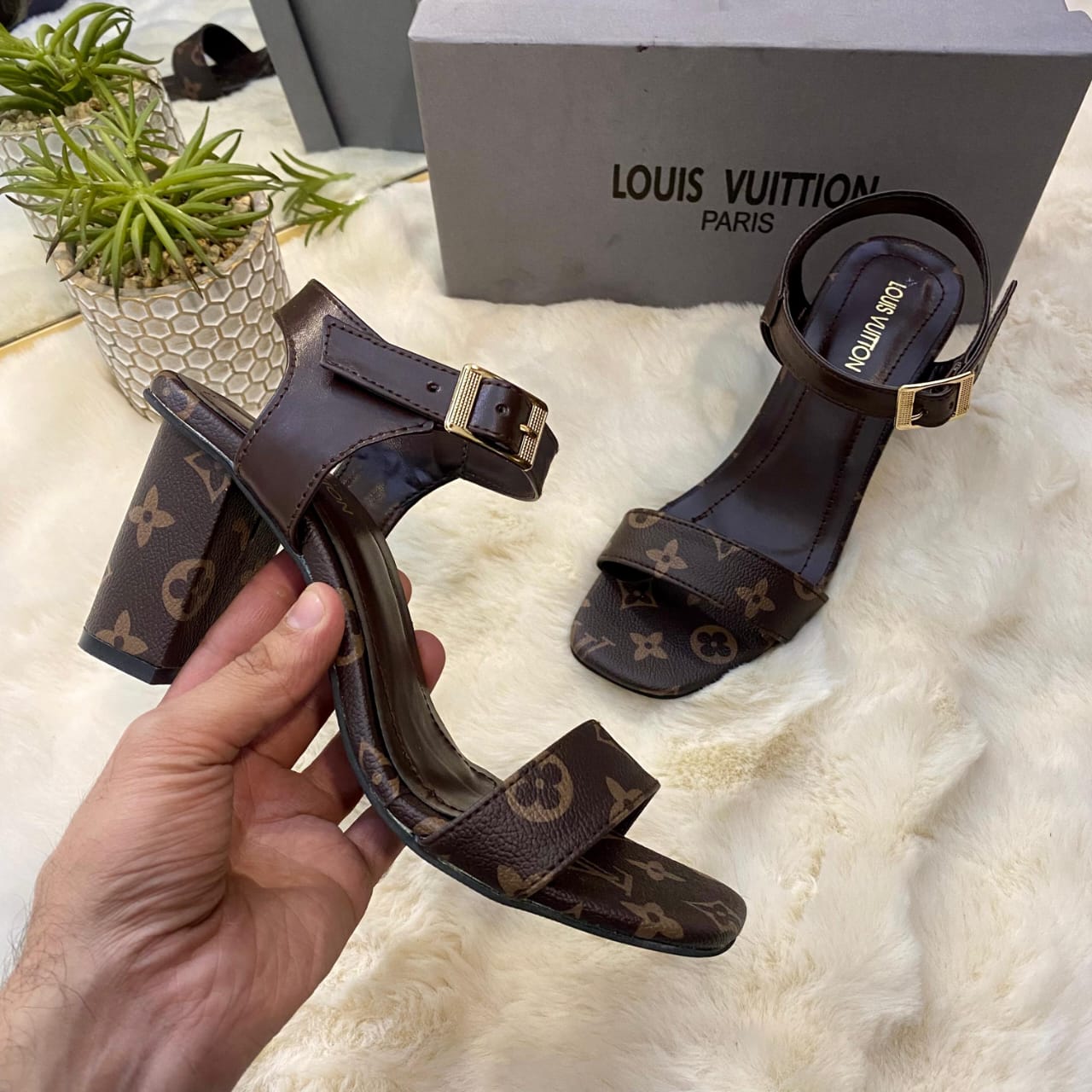 LV heel