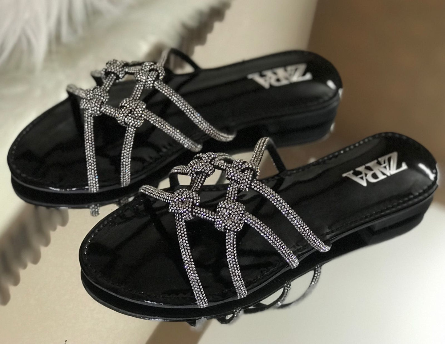 Zara Onyx Slipper