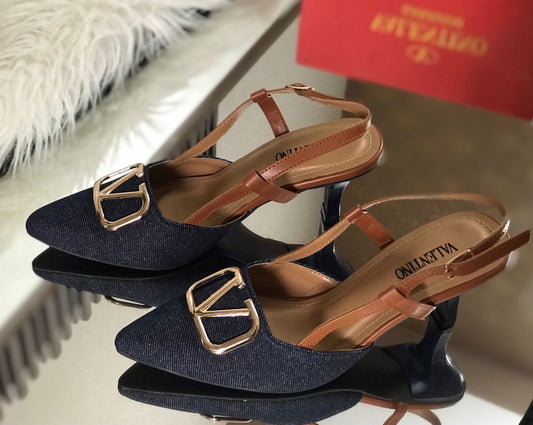 Valentino Heel